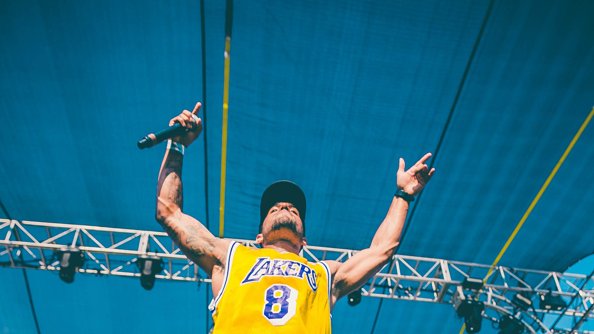 You are currently viewing ARTIST SPOTLIGHT: Ivy Dusk comeback